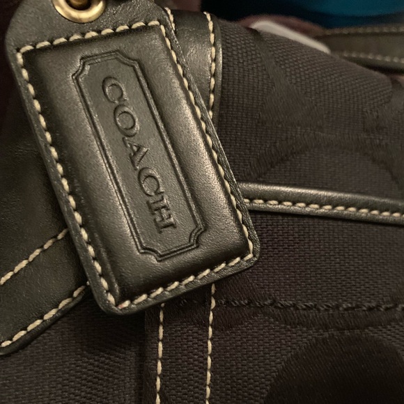 Coach bag in great condition! - Picture 6 of 8